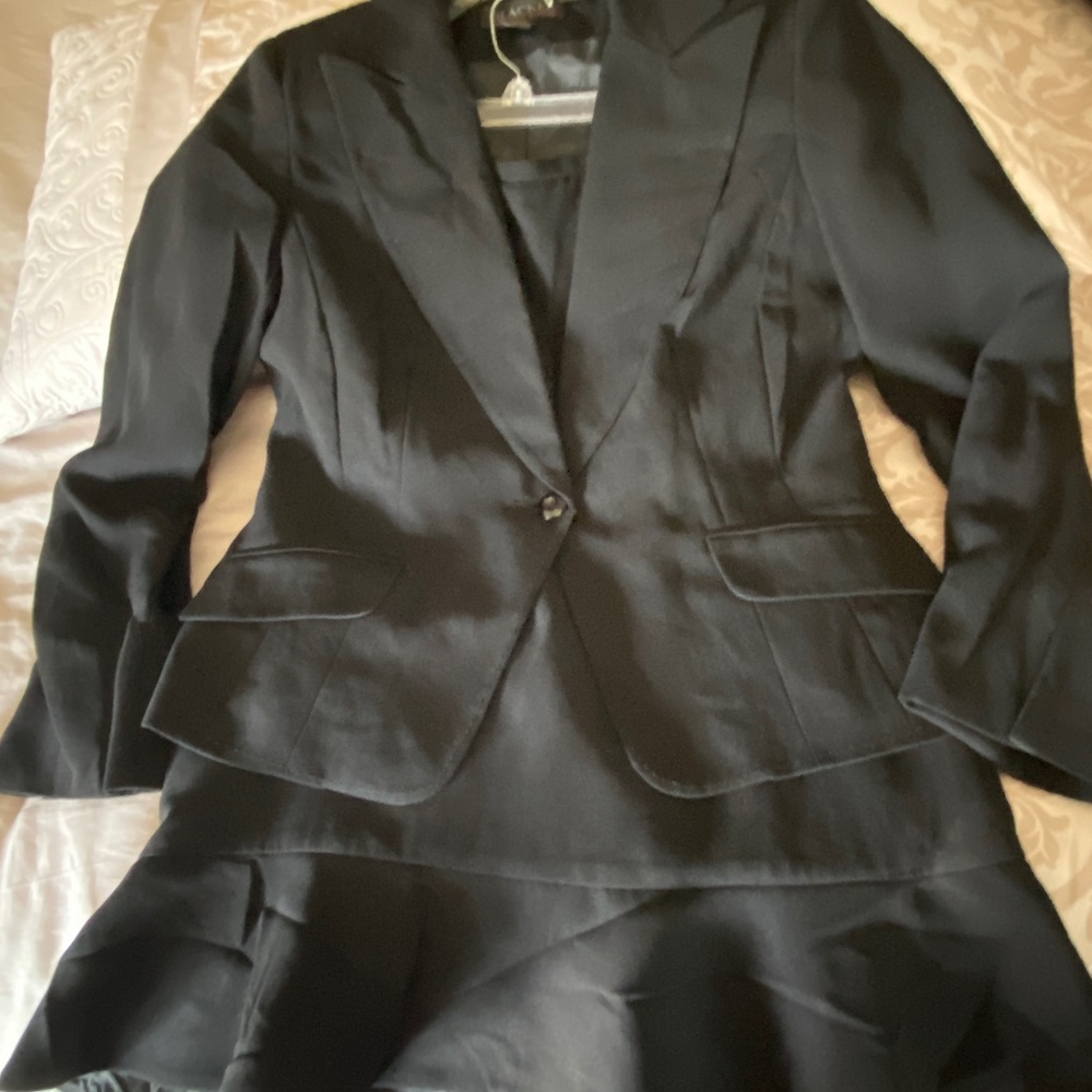 Blacker 2piece Suit